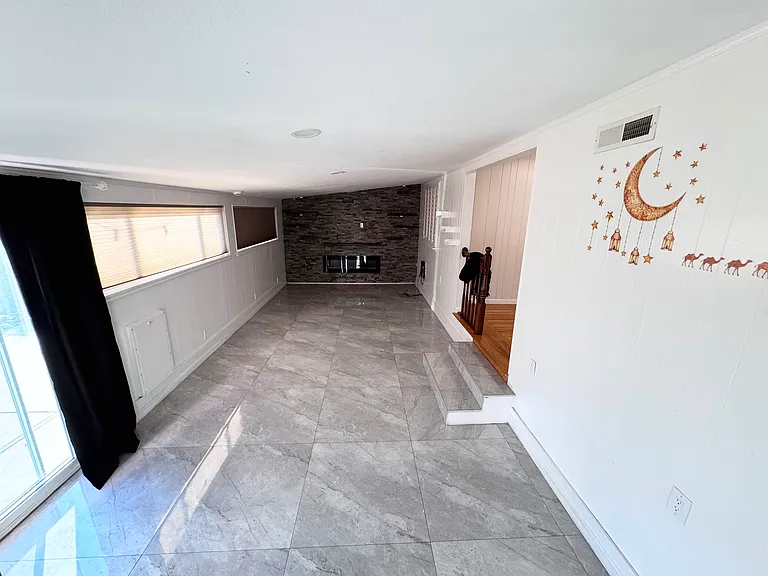 3600 Ardmore Rd — Photo 17