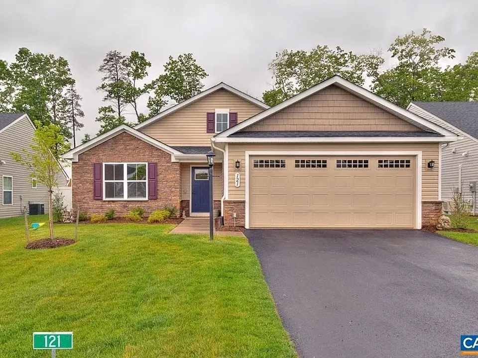 121 Park Dr