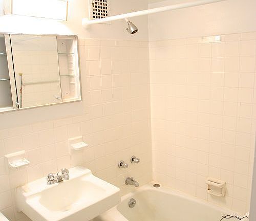 5th image of 435 E 77th St APT 6A