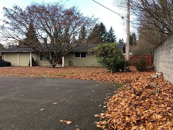 2nd image of 119 NE 124th Ave