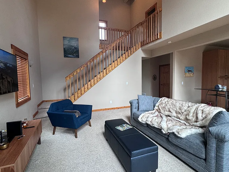 Pinon Cir — Photo 4