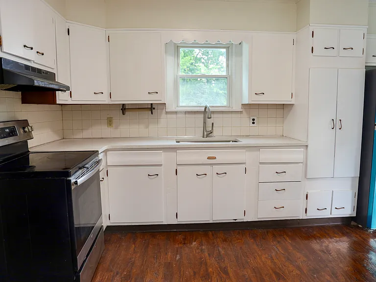 4200 Milford Ave #1 — Photo 9