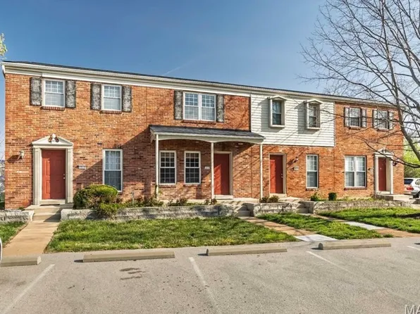 (undisclosed Address), Ellisville, MO 63011