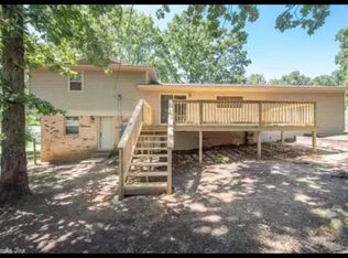 44 Falcon Dr, North Little Rock, AR 72120