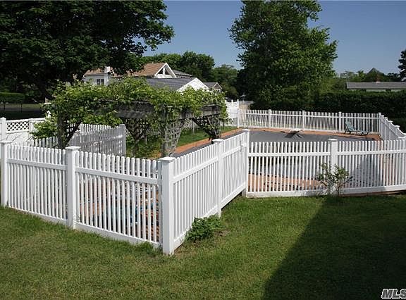 2nd image of 1175 1st St