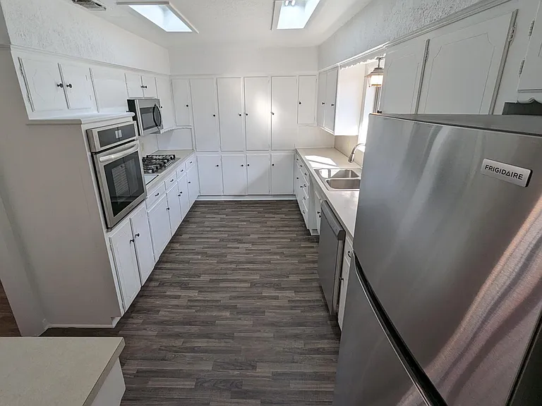 Entry to Kitchen