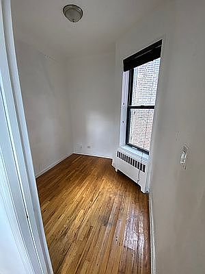 4th image of 238 E 82nd St APT 5B