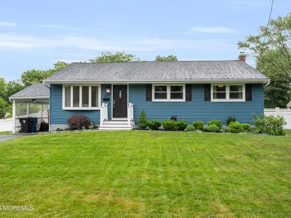 469 East Road, Belford, NJ 07718