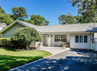 187 Old Neck Rd, Center Moriches, NY 11934