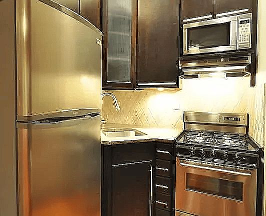 5th image of 330 E 90th St APT 2A
