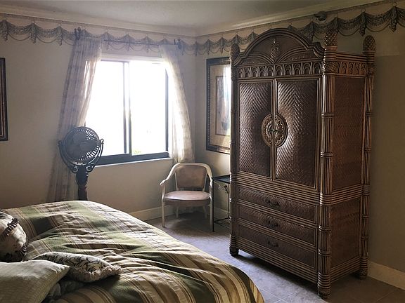 5th image of 5303 S Atlantic Ave APT 18