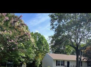 25644 Ricky Dr, Hollywood, MD 20636