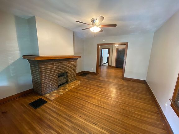 2nd image of 52 E Norwich Ave #54