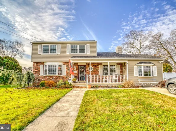 211 3rd Ave, West Berlin, NJ 08091