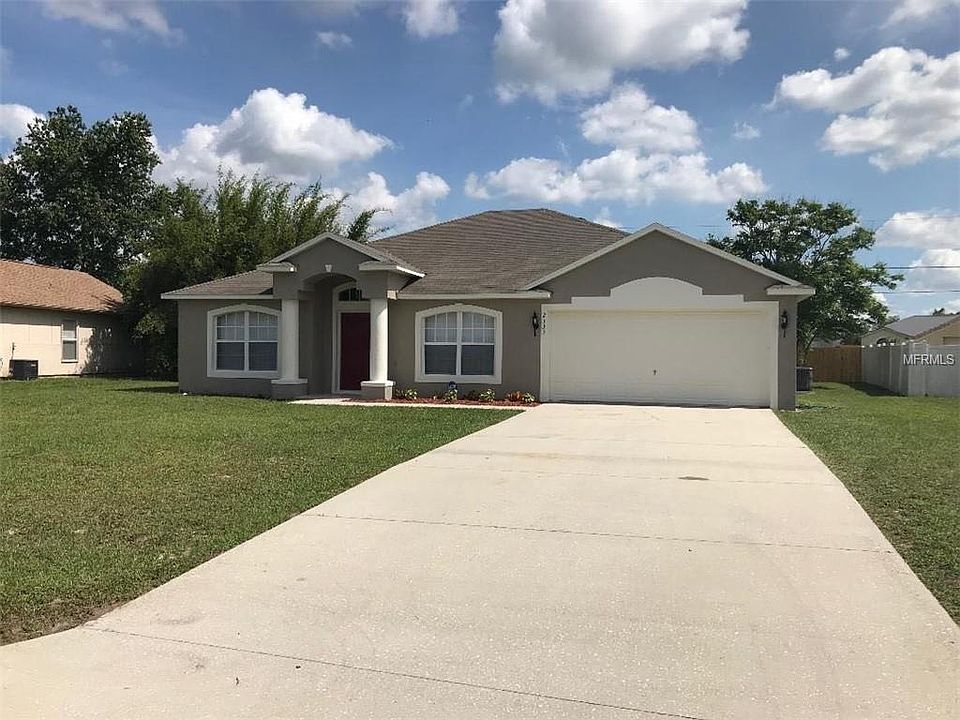 1st image of 2333 Bannister St