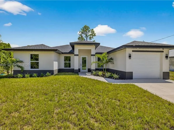 569 Aspen Ave S, Lehigh Acres, FL 33974