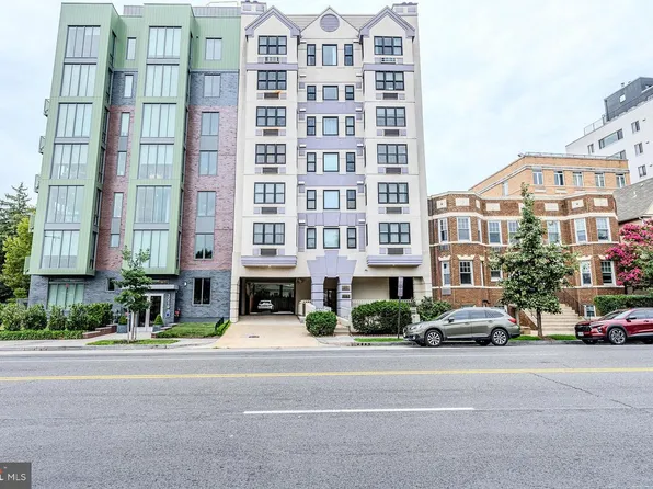 3217 Wisconsin Ave NW APT 6A, Washington, DC 20016