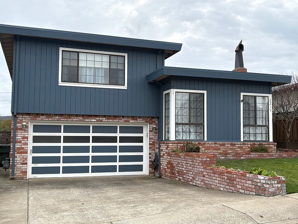 1st image of 2219 Hamilton Ave