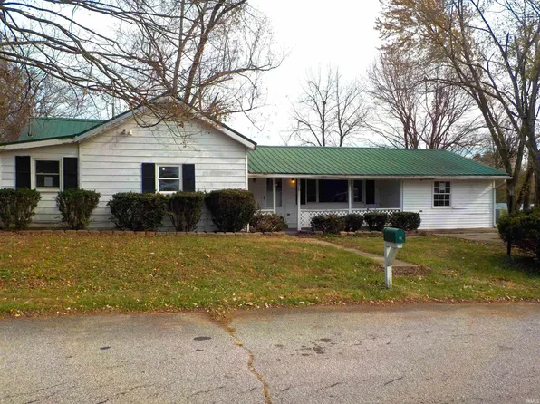 76 Treslar St, Bedford, IN 47421