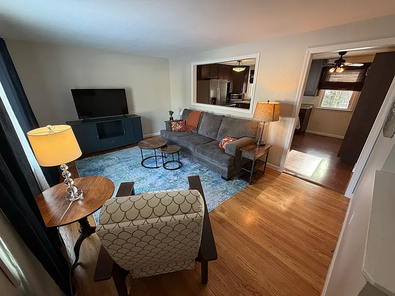 38 Stanley Pl — Photo 3