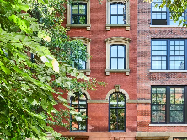 114 East 10th Street