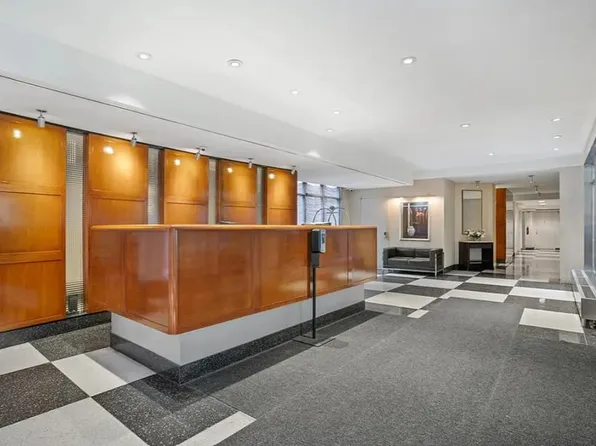 2 Tudor City Place image 12 of 13