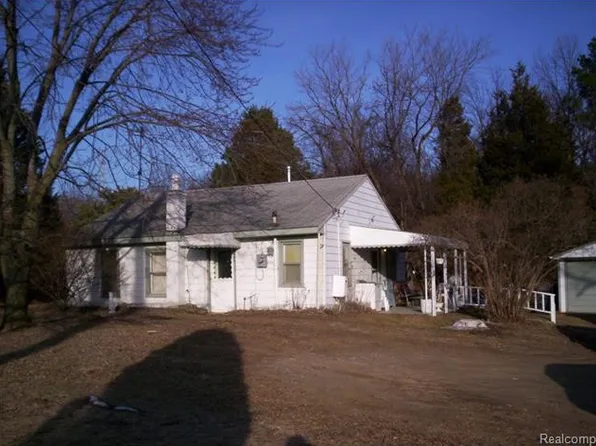 4811 S Old Us Highway 23, Brighton, MI 48114