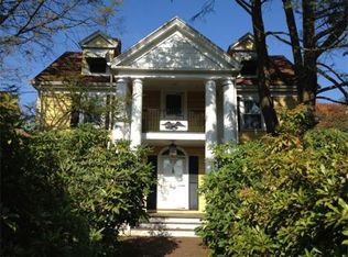 16 Overlook Rd, Wakefield, MA 01880