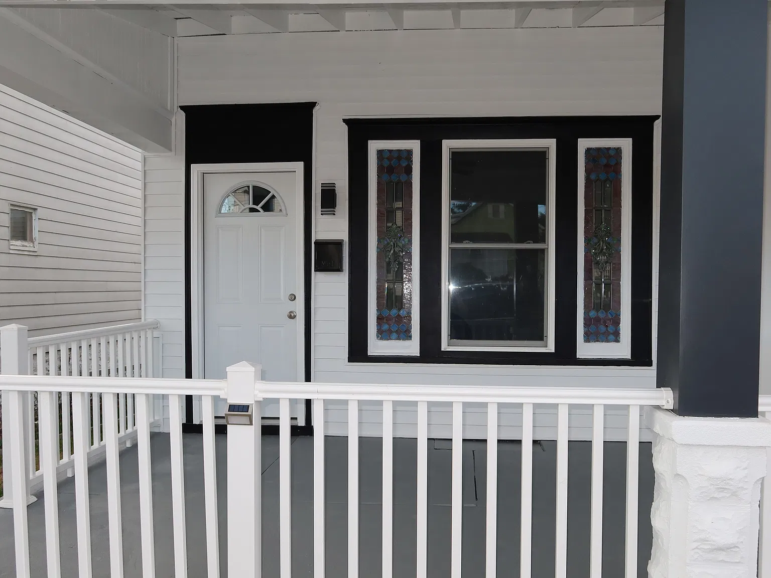 1 bed, 800 sqft, $1,050 — Photo 1