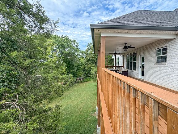 5th image of 4007 Maggie Ct