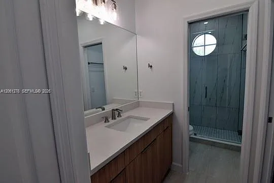 5527 NW 113th Ave — Photo 24
