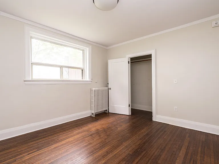 1 Claude Ave #50069A-105 — Photo 2