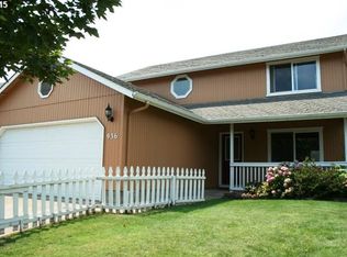 936 S 32nd Pl, Springfield, OR 97478