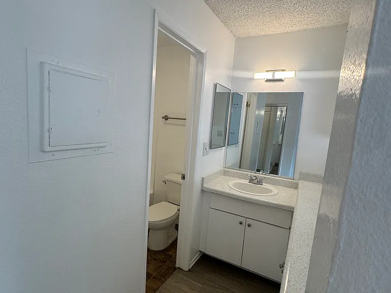 The Lennox — Photo 20