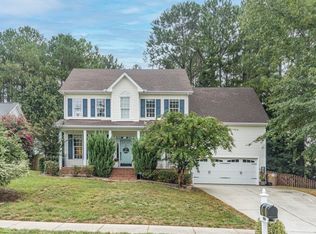 8512 Plimoth Hill Dr, Wake Forest, NC 27587