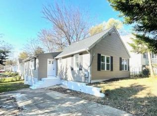 500 Goldleaf Ave, Capitol Heights, MD 20743