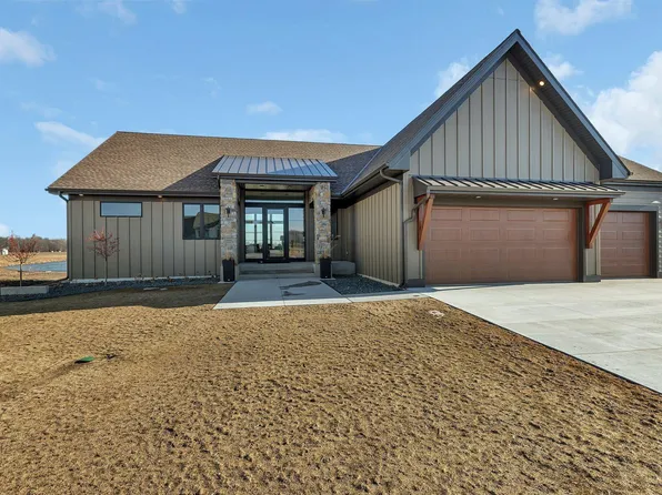 2726 Lehman Ct, Sartell, MN 56377