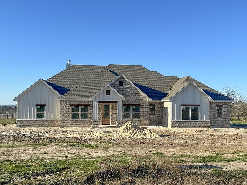 1st image of 137 Tobiano Trce