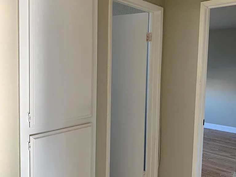 12622 Kornblum Ave #7 — Photo 13