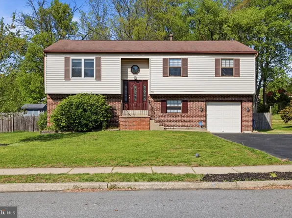 516 Friends Way, Upper Chichester, PA 19061