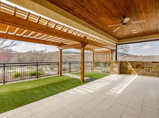521 Guadalupe St S, Kerrville, TX 78028