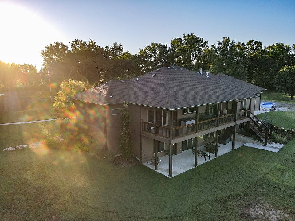 21261 SW Santa Fe Lake Rd, Douglass, KS 67039 Zillow