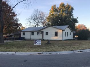 2103 W 46th Pl, Tulsa, OK 74107