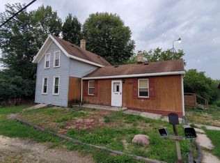 3869 Mayfield Rd, Jackson, WI 53037