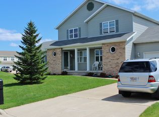 1173 Saint Albert The Great Ct, Sun Prairie, WI 53590