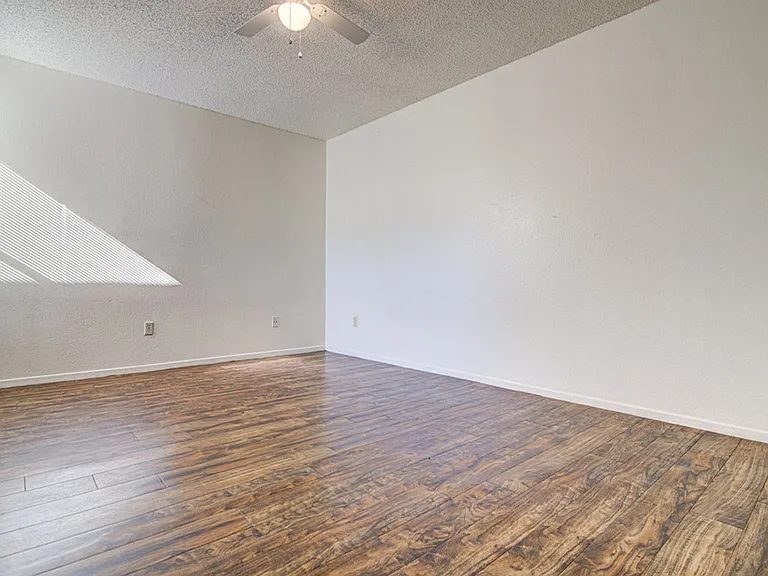 8110 W Gate Blvd — Photo 15