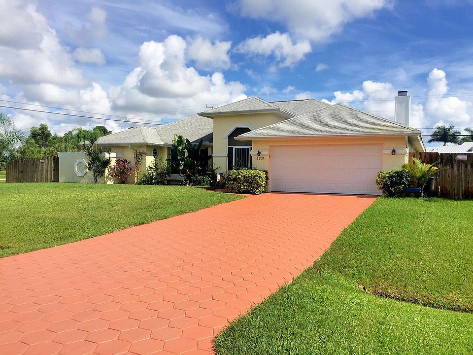 1st image of 2835 SE Eagle Drive