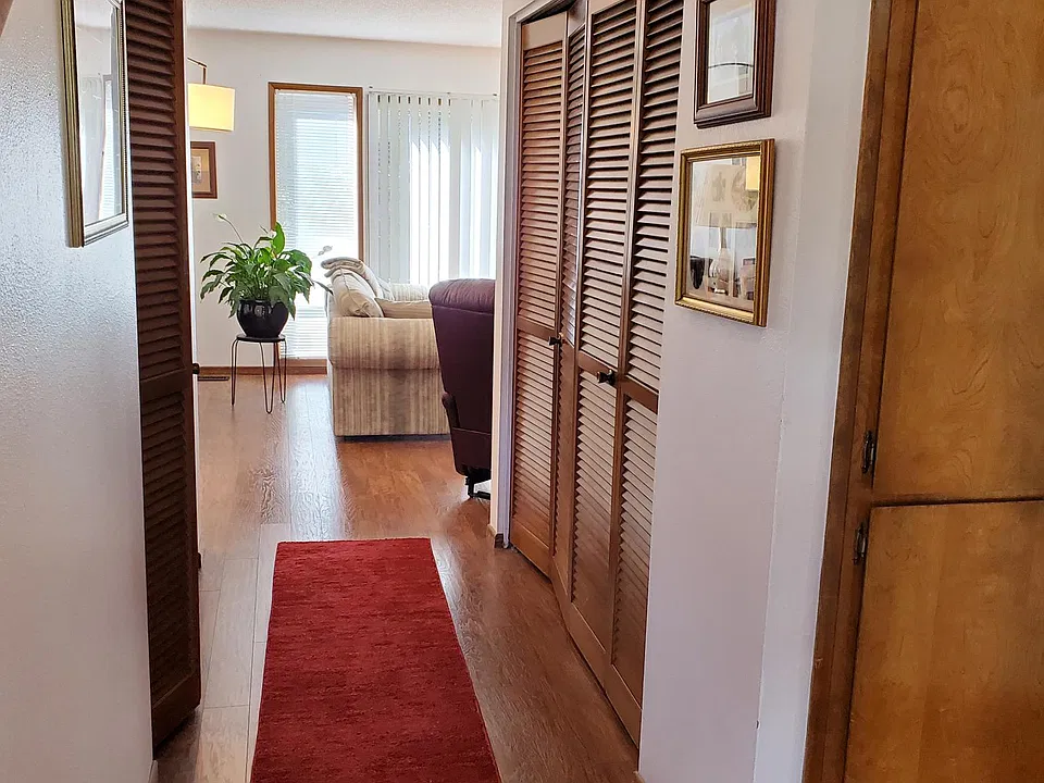 Entry way with large closet, and washer/dryer hook ups