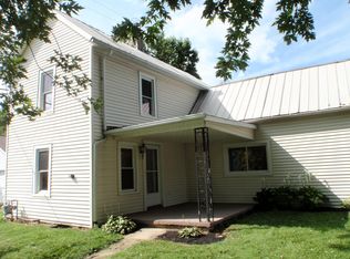 124 Lincoln St SW, Pataskala, OH 43062