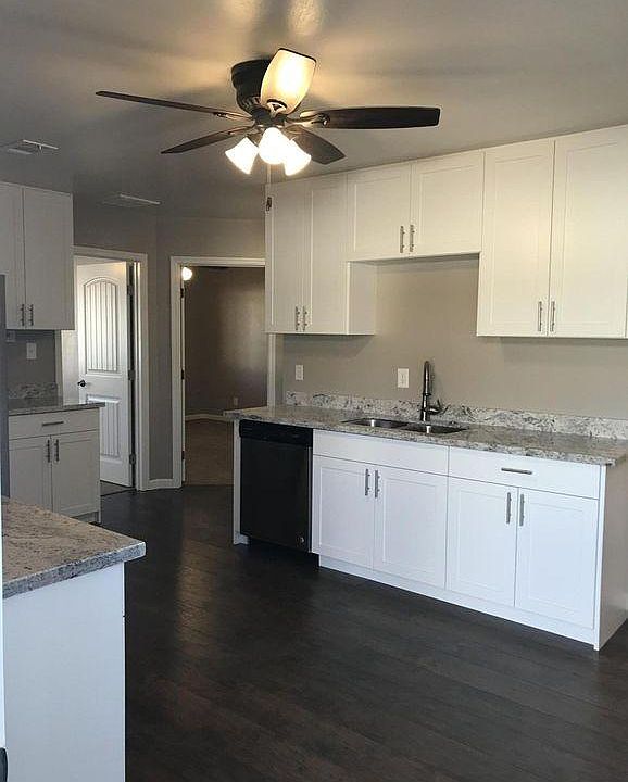1st image of 1436 E Cinnabar Ave APT D
